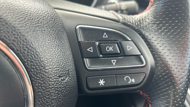 MG Hs 1.5 T-GDI PHEV Exclusive 5dr Auto Hatchback